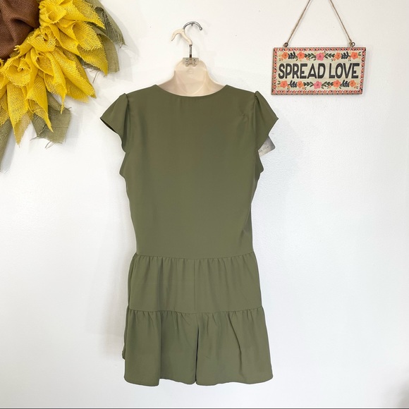 NWT Olive green Lilly Rose loose fit Bohemian short sleeve romper w/pockets - Picture 6 of 7